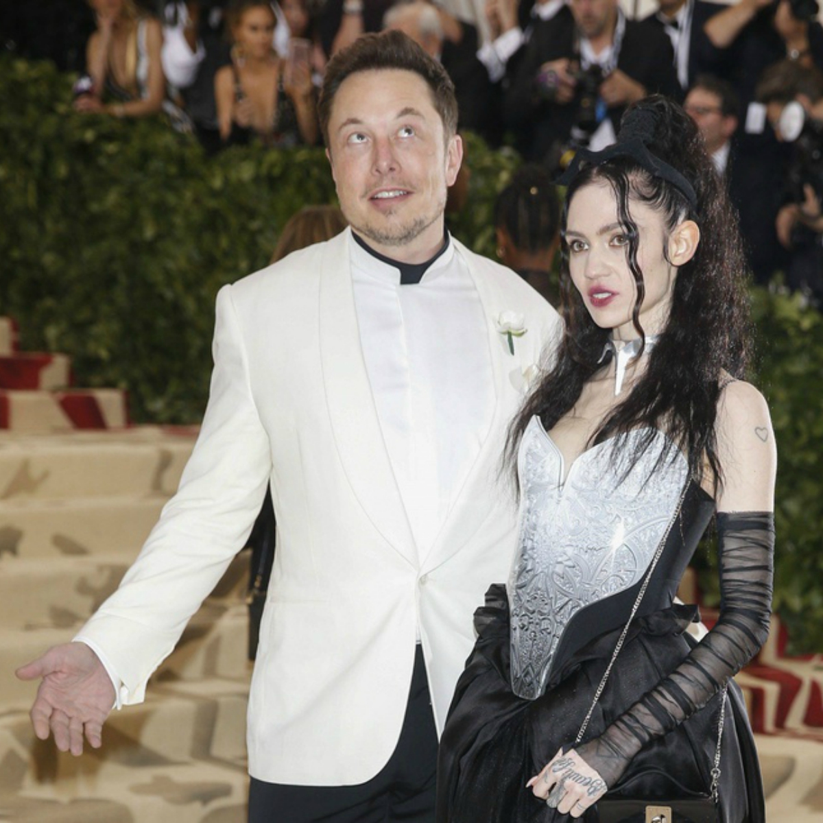 Elon Musk ya olvidó a Amber Heard y esta es su famosa nueva conquista