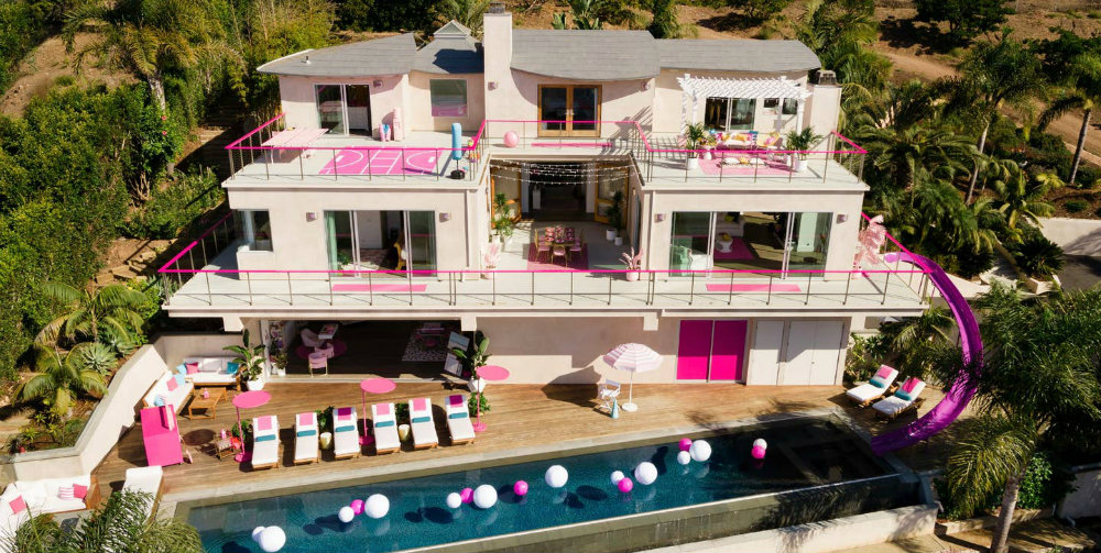Así es la lujosa casa de Barbie que puedes rentar en Airbnb