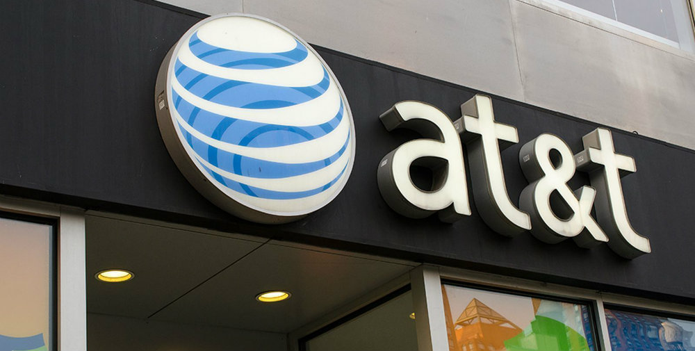 AT&T anuncia nuevo cobro anual para sus clientes en México