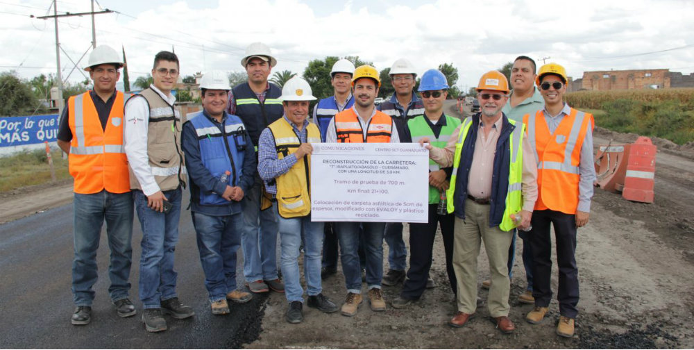 Construyen en México la primera carretera con plástico reciclado del mundo