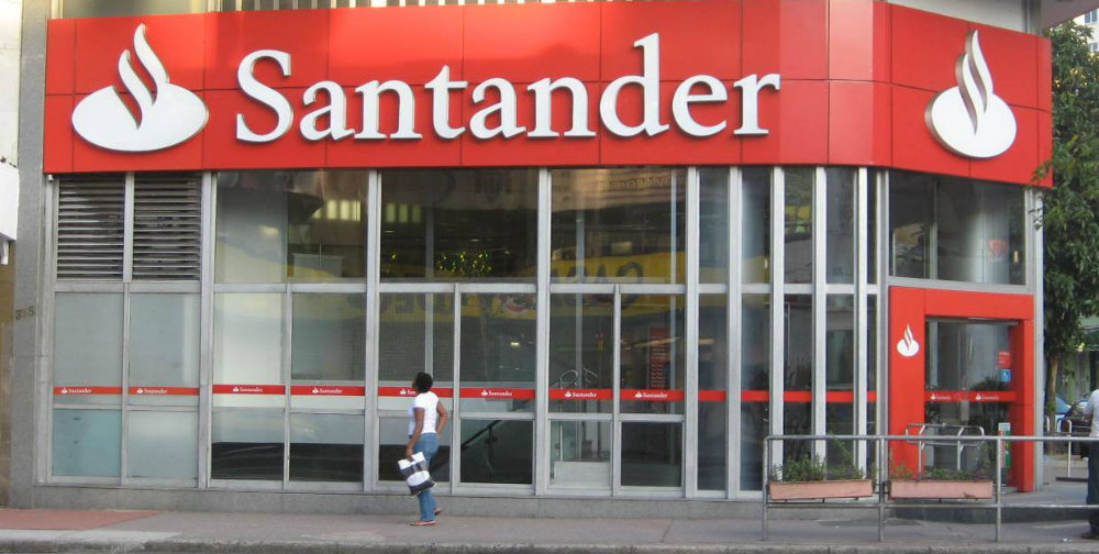 Se cae el sistema de Santander en plena quincena y le llueven las quejas