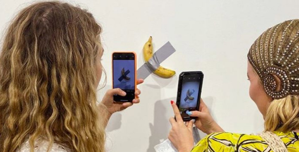 Galería de arte vende un plátano en 120 mil dólares y ya hay compradores