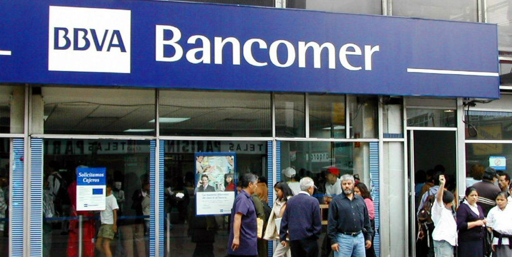 Reportan fallas en la aplicación y pago con tarjetas de BBVA