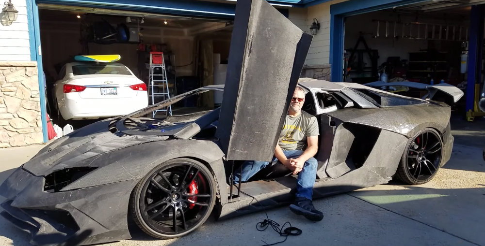 Imprime un Lamborghini en 3D para su hijo y la marca les envía uno real