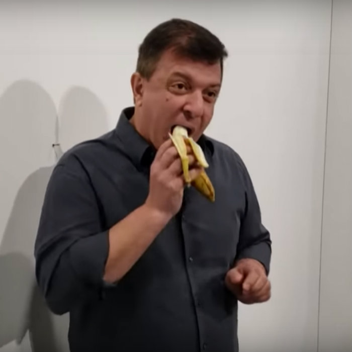 Se comen la obra de arte que costaba 120 mil dólares