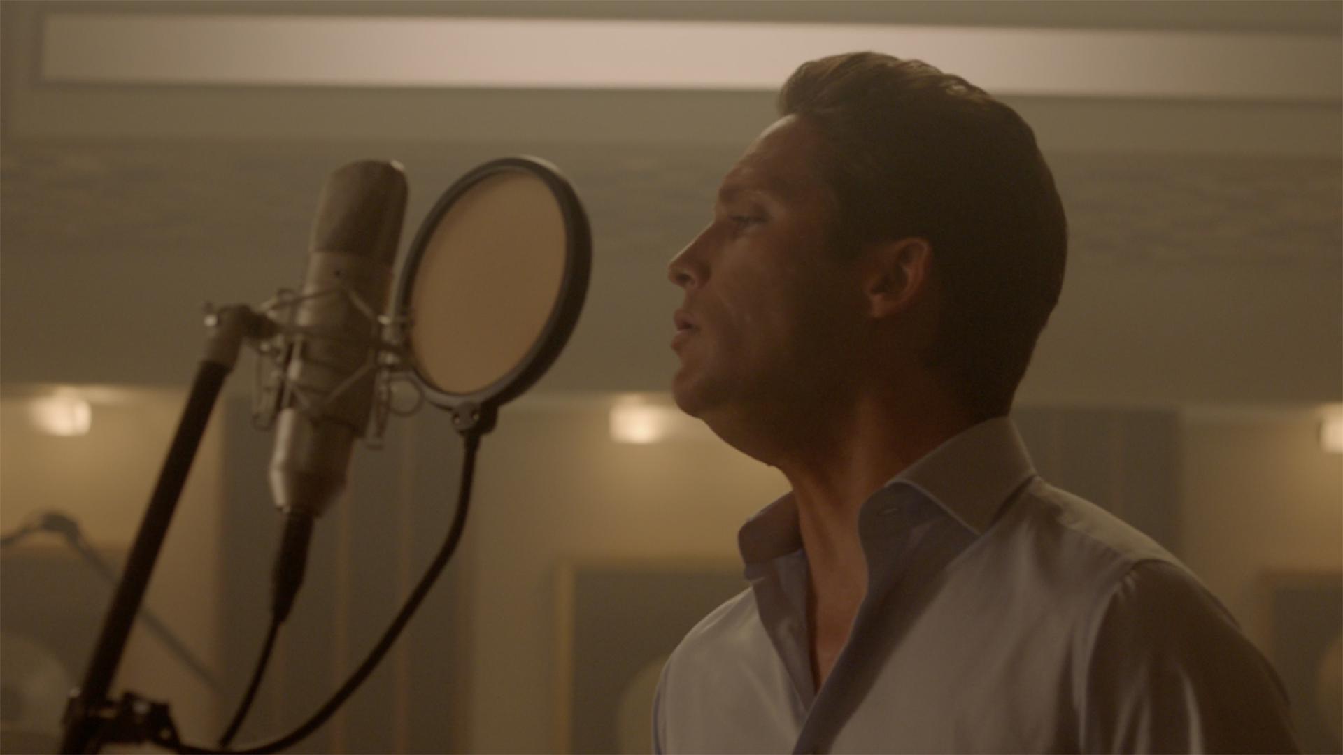 Así se ve Diego Boneta como Luis Miguel en su etapa adulta