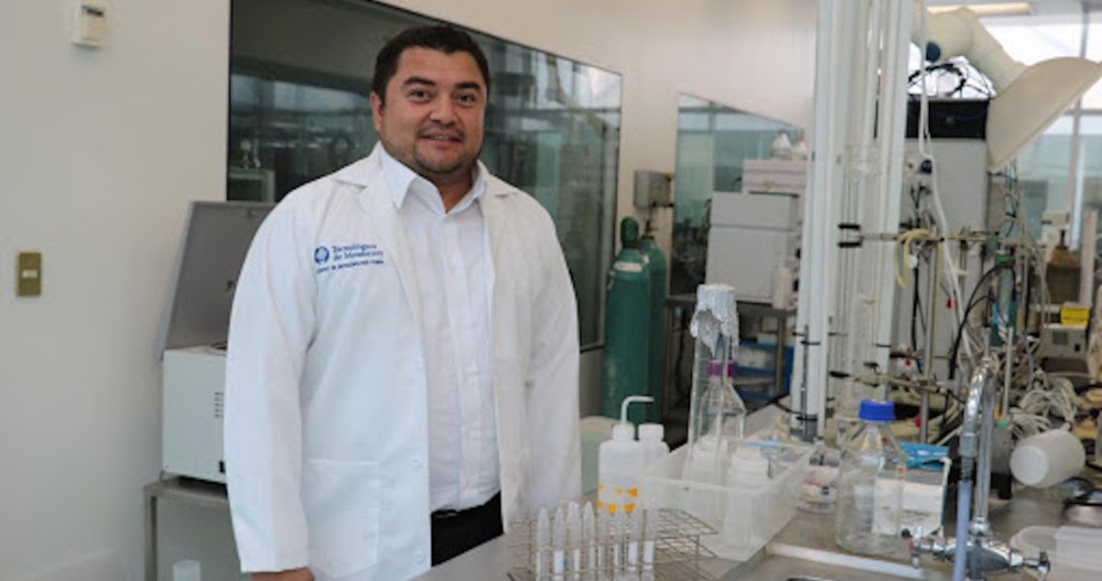 Detienen a científico mexicano en EU; lo acusan de ser un espía de Rusia