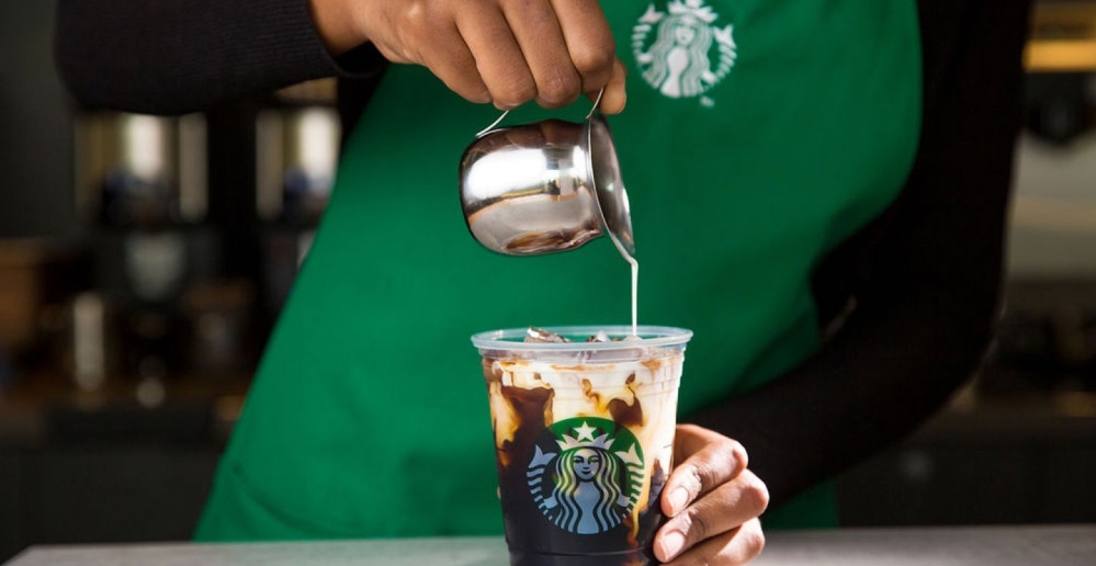 Starbucks, Chili's y Vips no pagarán a empleados que falten por covid-19