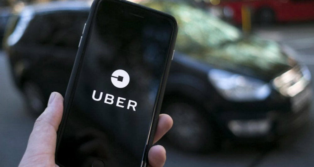 Uber causa polémica por despedir a empleados vía Zoom