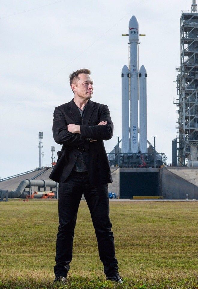 Elon Musk llama a terminar con el monopolio de Amazon