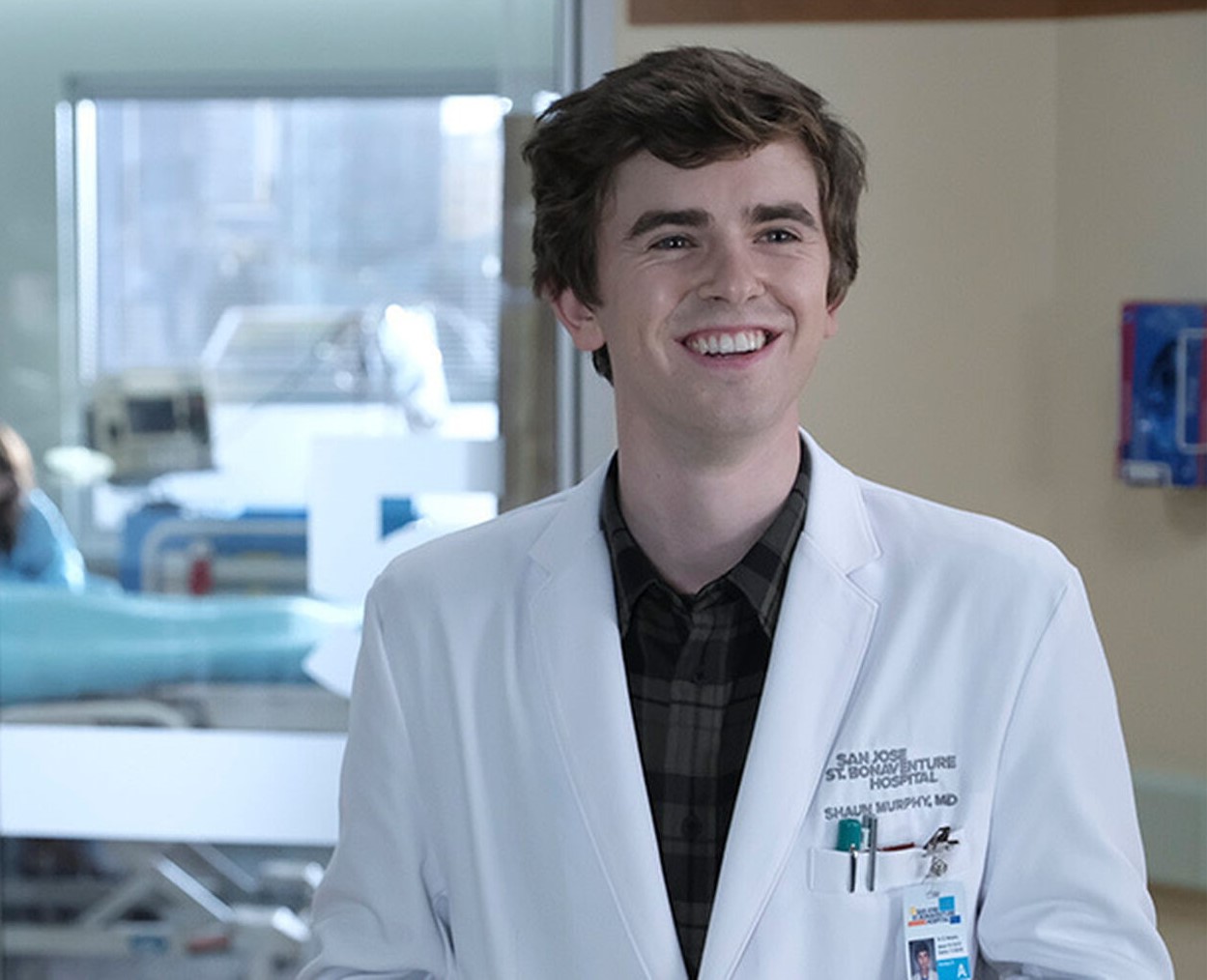 Así luce el elenco de Charlie y la fábrica de chocolate