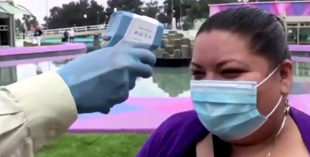 Pide que le borren la memoria al tomarle la temperatura y se hace viral