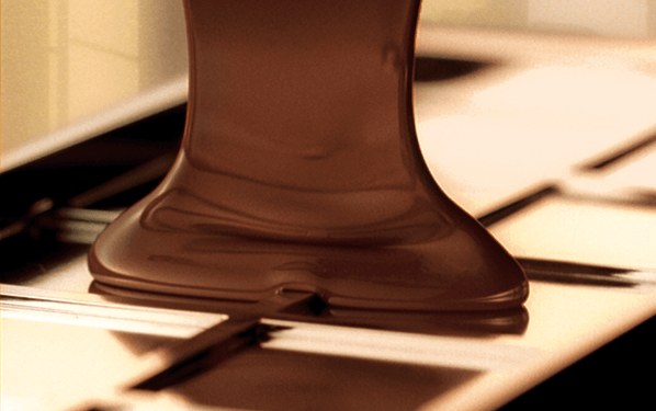 Falla en fábrica de Lindt causa una lluvia de chocolate