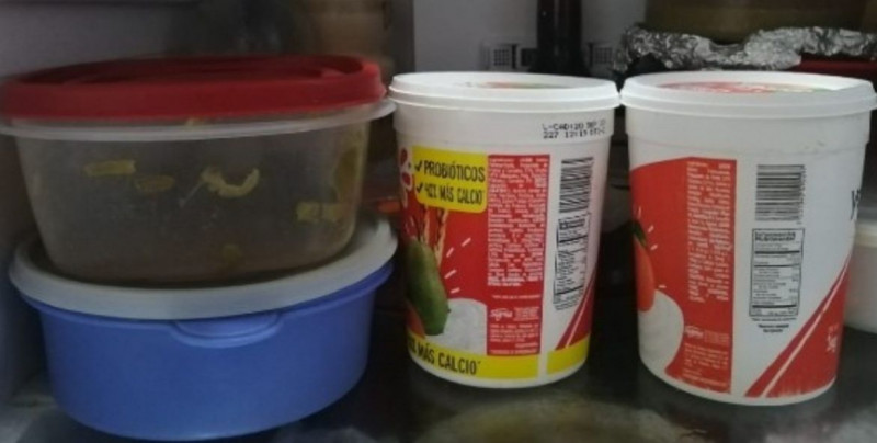 ¿Por qué no debes guardar la comida en botes de yogurt?