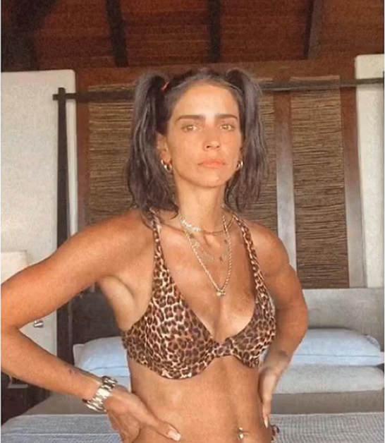 Bárbara de Regil muestra cómo es su abdomen sin photoshop