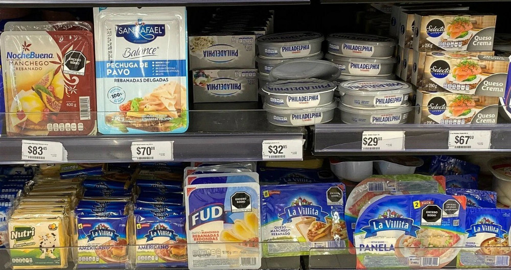 12 marcas de quesos regresan a las tiendas tras modificar sus productos