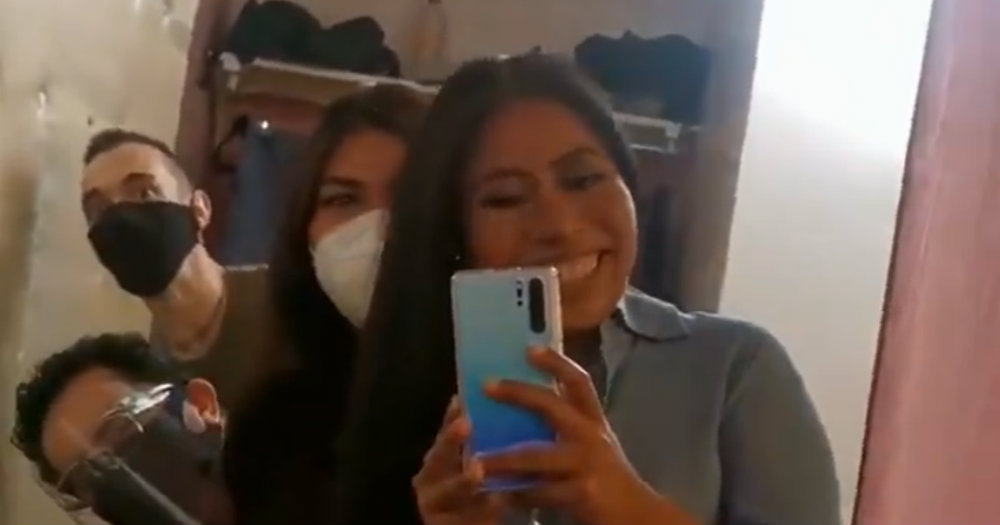 Critican a Yalitza Aparicio por no ponerse cubrebocas