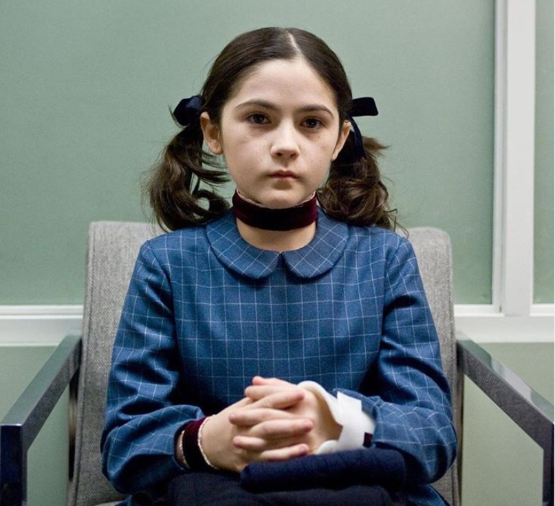 Así luce ahora la niña que protagonizó La huérfana