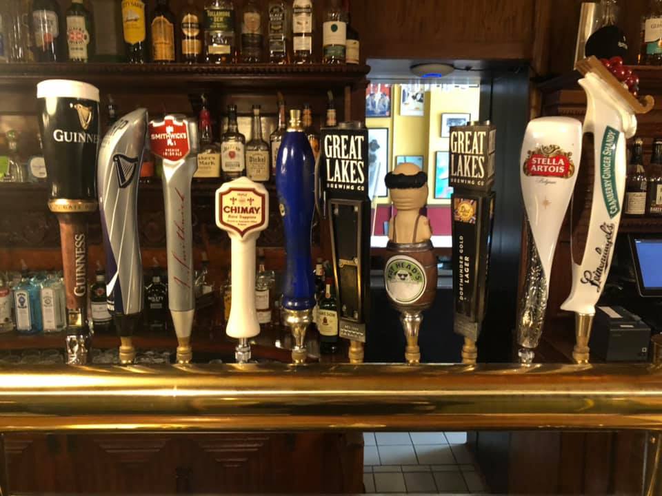 Dejan 60 mil pesos de propina a restaurante que iba a cerrar por la pandemia