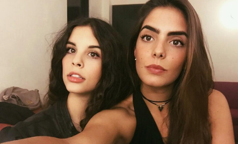 Ellas son Paula y María, las hijas de Mariana Levy
