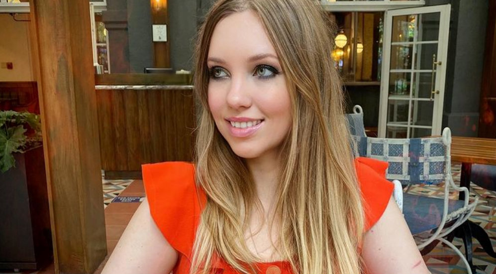 Influencer rusa estalla contra Oaxaca por cerrar sus sitios turísticos