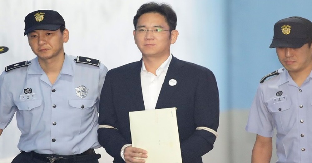 Mandan a prisión al heredero de Samsung por corrupción