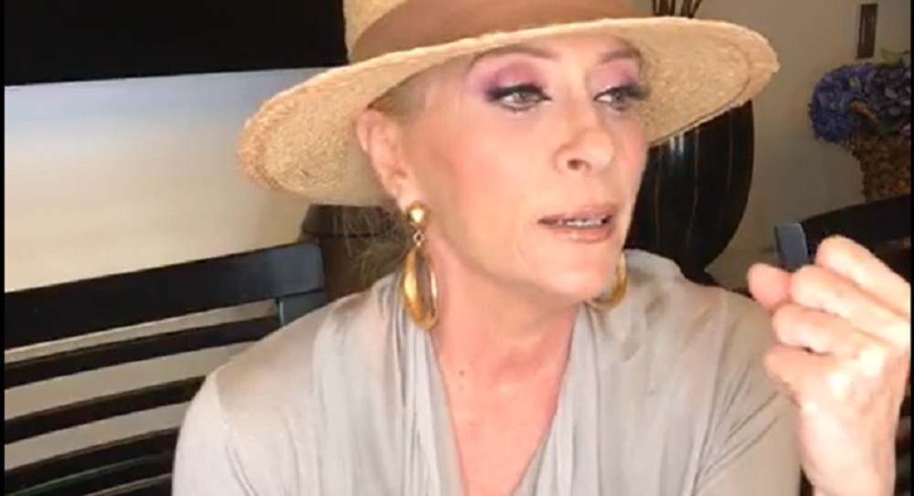 Yuri confiesa que tuvo Covid-19 y perdió el pelo por las secuelas