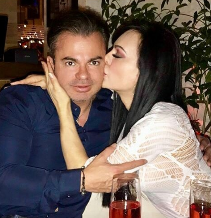 Famosas con novios más jóvenes