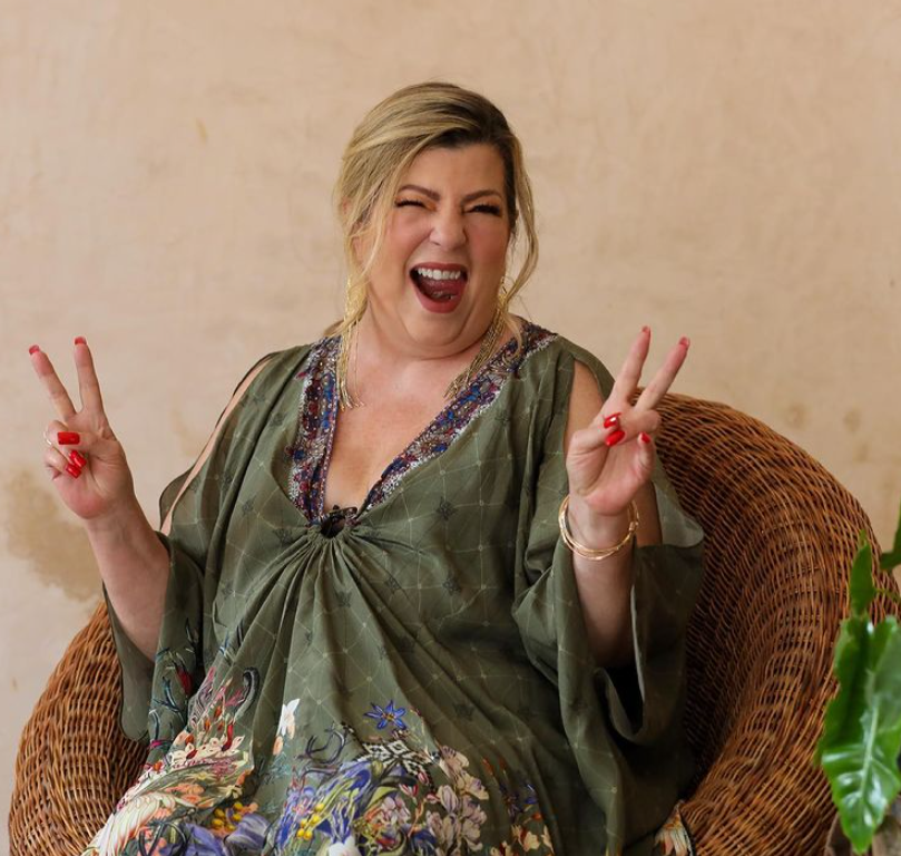 Critican a Margarita "la Diosa de la Cumbia” por irse a vacunar a Yucatán