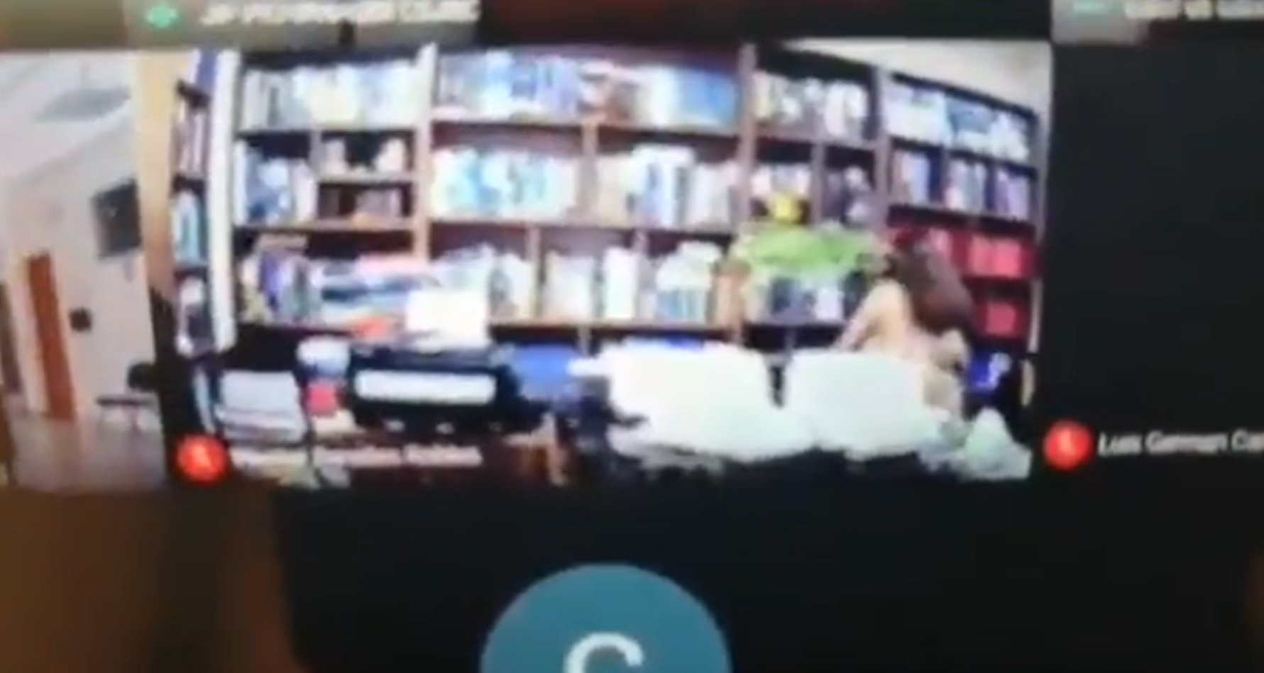 Despiden a abogado por tener relaciones durante una audiencia virtual