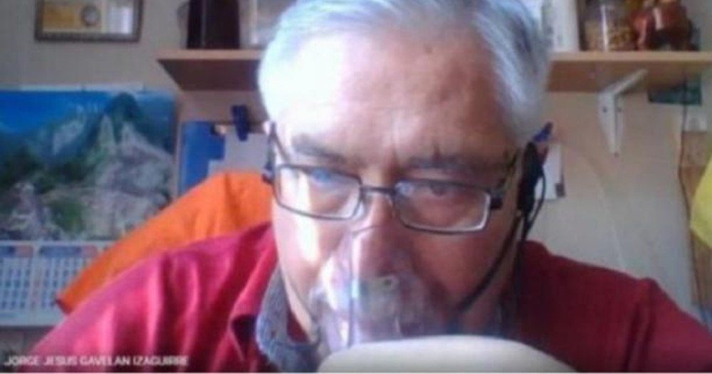 Fallece el profesor que daba clases conectado a un tanque de oxígeno