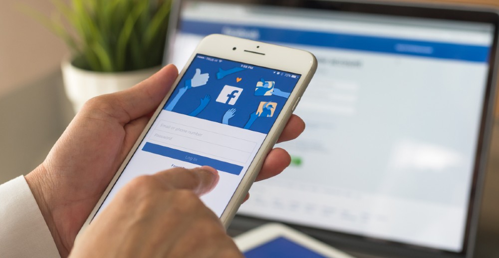 ¿Cómo ver menos anuncios de elecciones y política en Facebook?