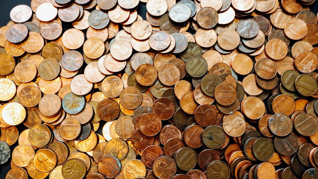 Renuncia a su trabajo y le pagan su liquidación con miles de monedas