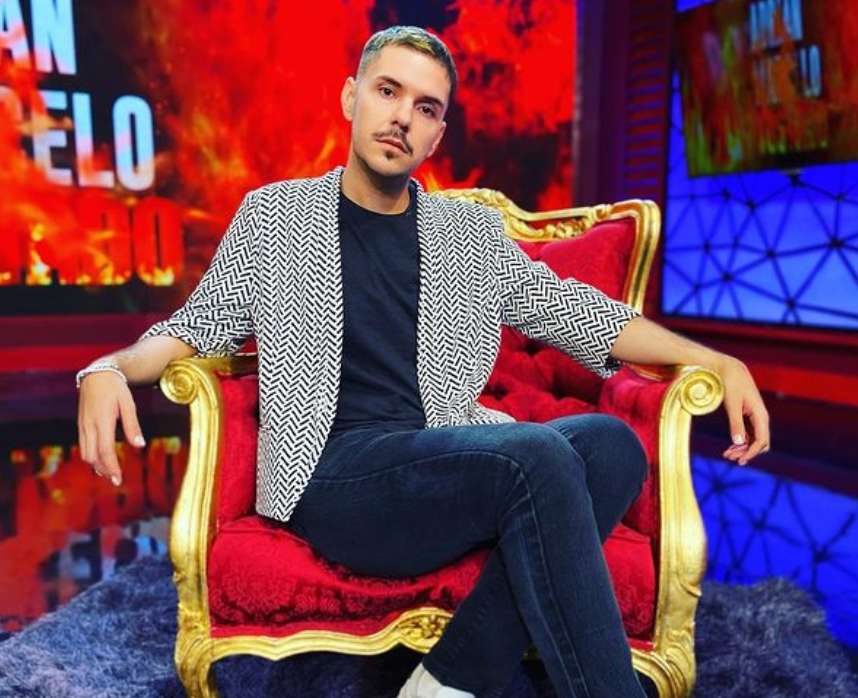 Standupero señala a Juan José Origel de haberlo acosado