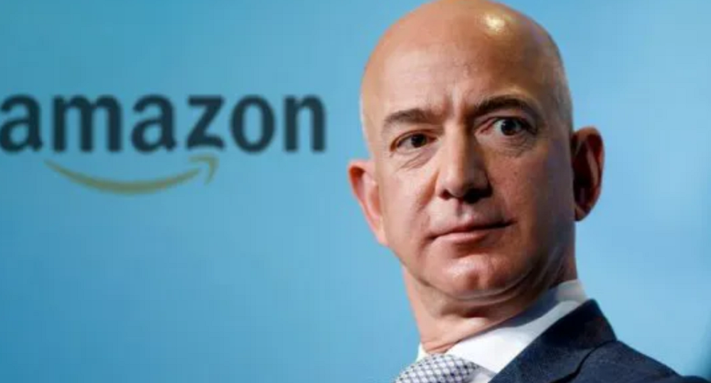 Firman petición para que Jeff Bezos no regrese a la Tierra