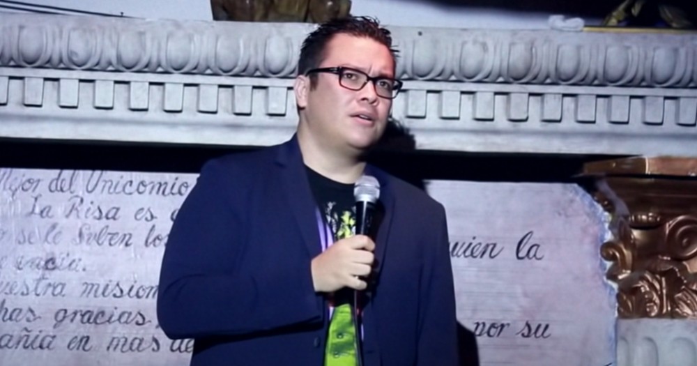 Franco Escamilla se disculpa con alumnos del Conalep por sus chistes