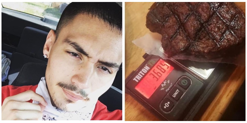 Joven saca una báscula para demostrar el engaño de un restaurante