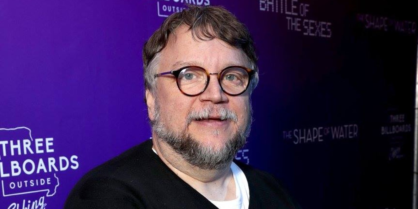 Del Toro nació el 9 de octubre de 1964 en Guadalajara, Jalisco; estudió en el Centro de Investigación y Estudios Cinematográficos de la Universidad de Guadalajara.