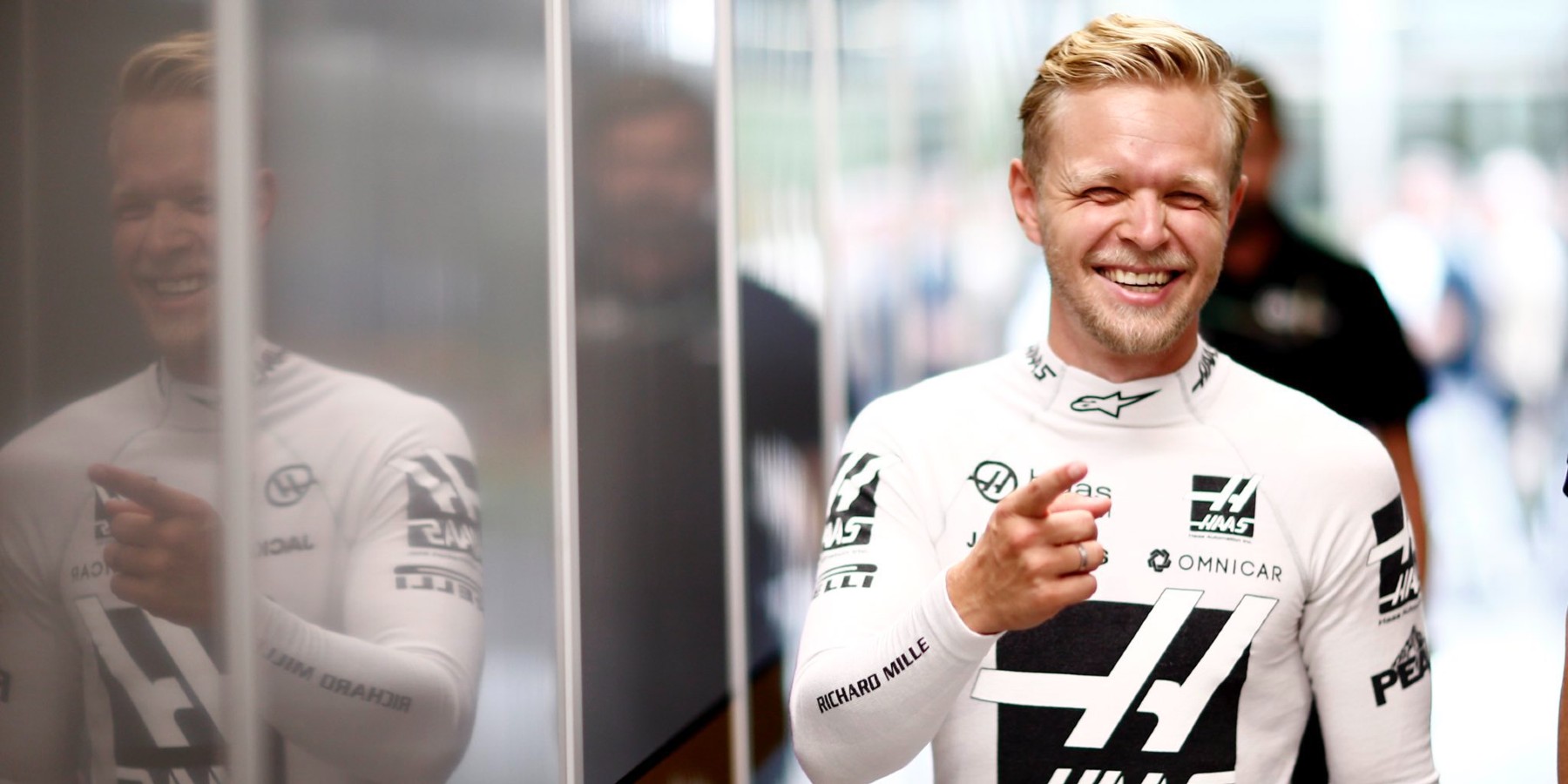 Kevin Magnussen llegó de emergencia a Haas tras la sorpresiva salida de Nikita Mazepin; será su octava temporada en F1 y la quinta con la escudería estadounidense.
