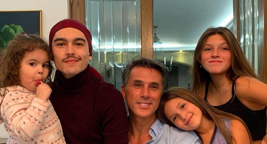 Así es la lujosa casa de Sergio Mayer e Issabela Camil