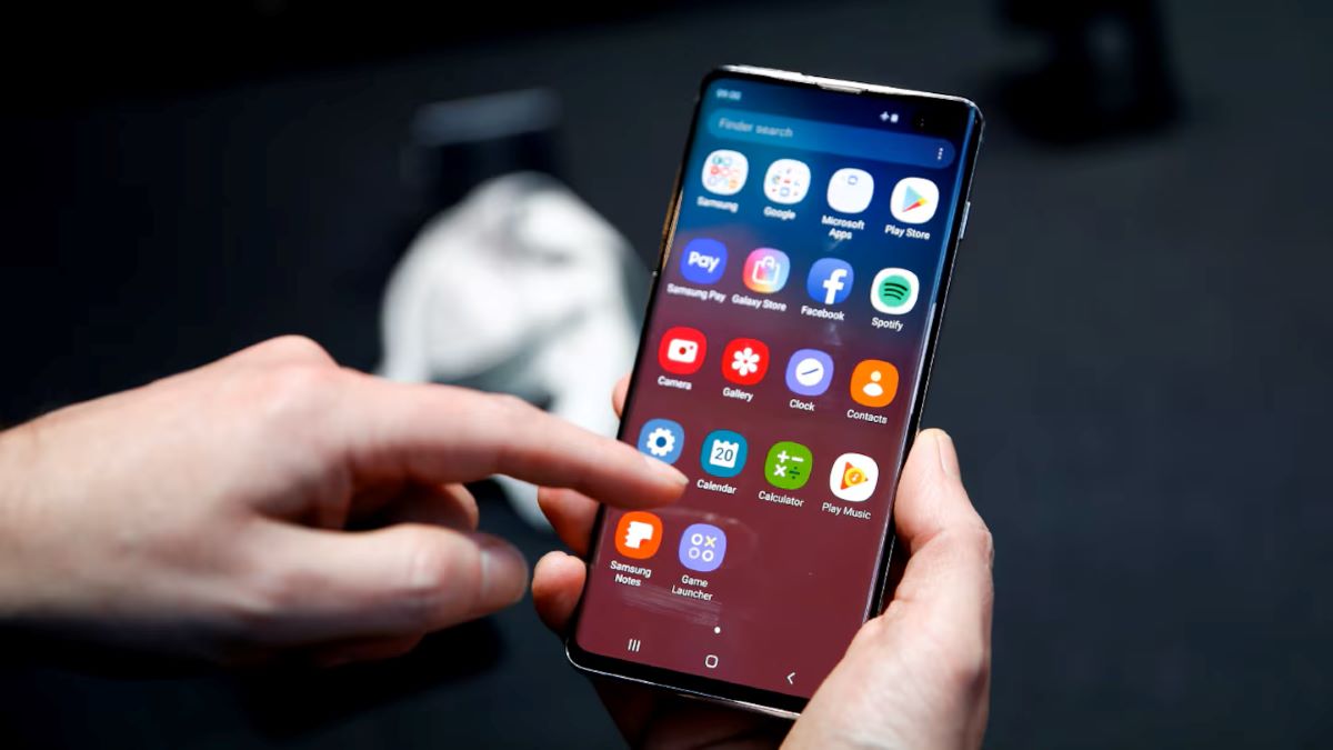 Elimina de tu Android estas 11 aplicaciones que te escuchan