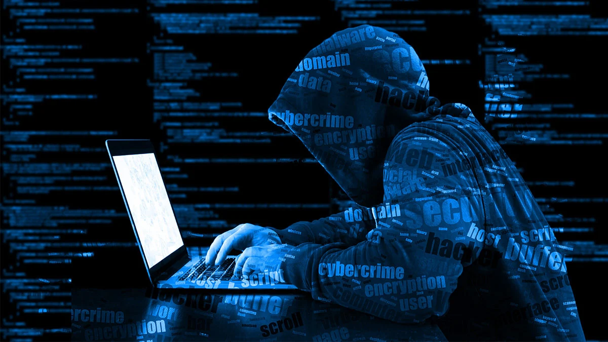 Lo que no debes publicar en tus redes sociales: aleja a los ciberdelincuentes