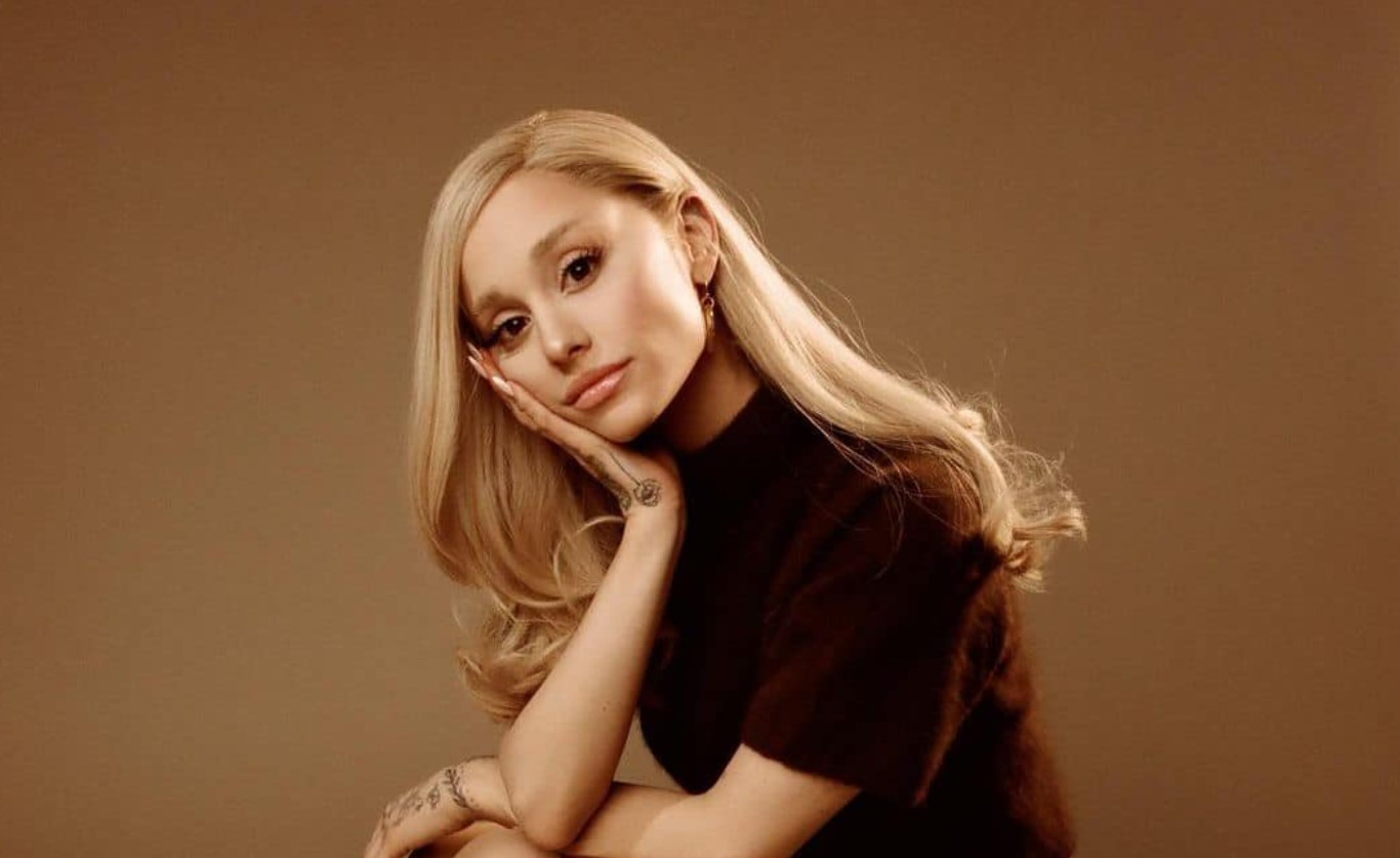 ¿Qué le pasa a Ariana Grande que tiene preocupados a sus fans?