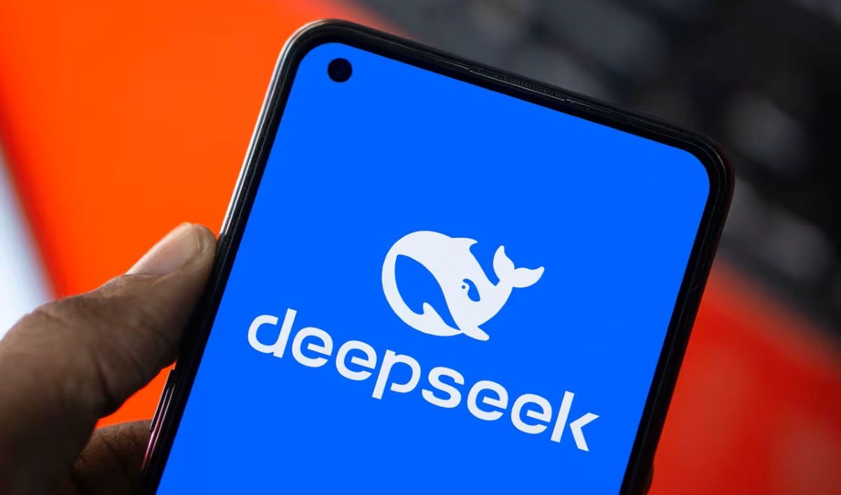 ¿Qué es y qué hace DeepSeek, la IA que desafía a ChatGPT y Gemini?