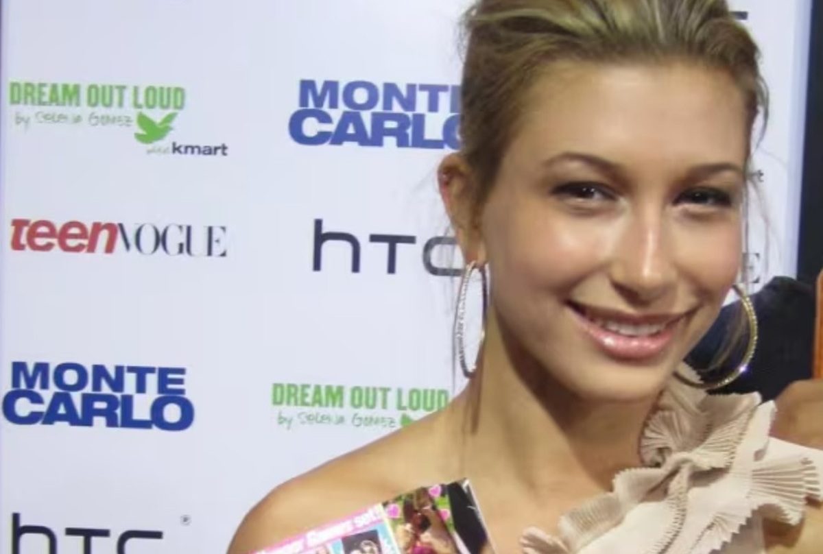 Así lucía Hailey Bieber antes de sus retoques estéticos