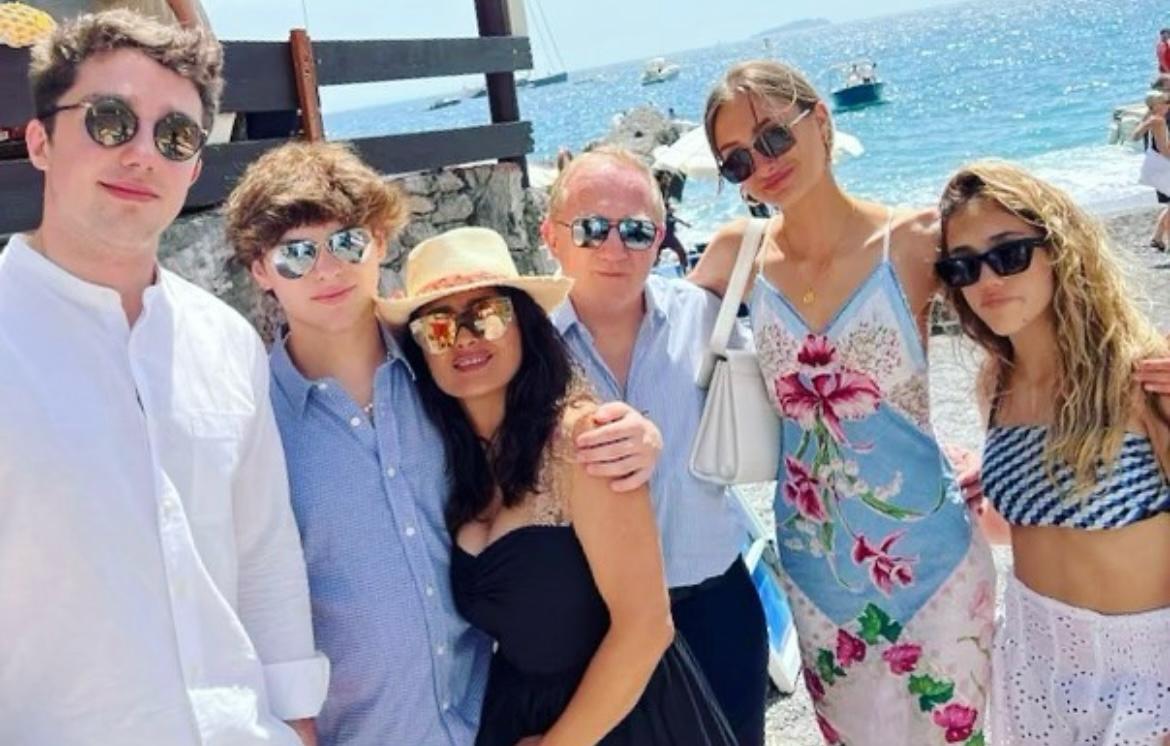 Ellos son Mathilde, François y Augustin, los hijastros de Salma Hayek