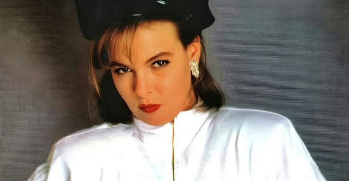 Durante su etapa con el grupo participó en la grabación de 10 discos y dos maxisencillos. Además de los conciertos y las producciones musicales, formó parte de "Vaselina", la obra de teatro producida por Julissa en la que participaron varios integrantes de la agrupación.