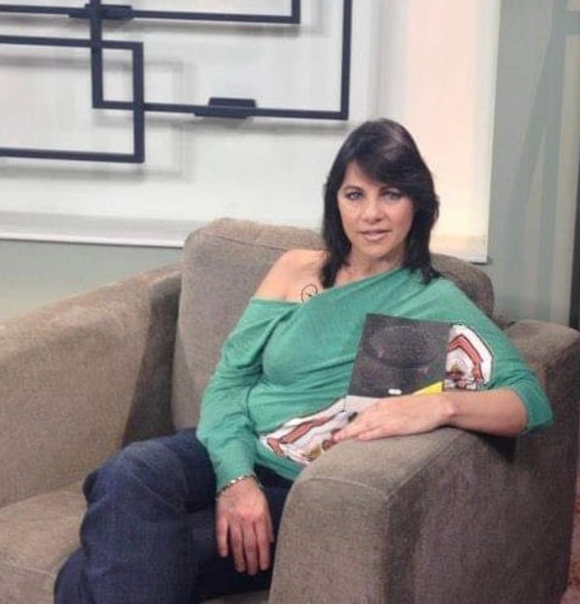 A pesar del éxito de esta producción, decidió retirarse definitivamente de la actuación para dedicarse a su verdadera pasión: la escritura.