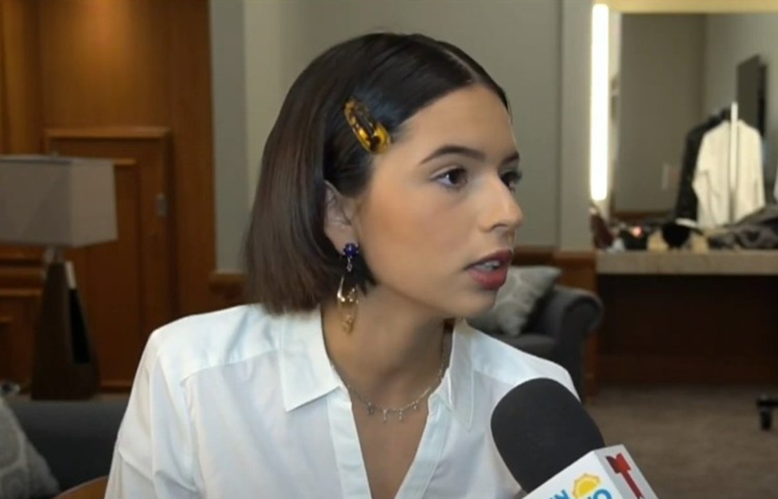 En 2016 participó en el festival “100 Women” de la BBC en Ciudad de México, donde se convirtió en la artista más joven del evento y habló sobre la desigualdad que enfrentan las mujeres en la industria musical.