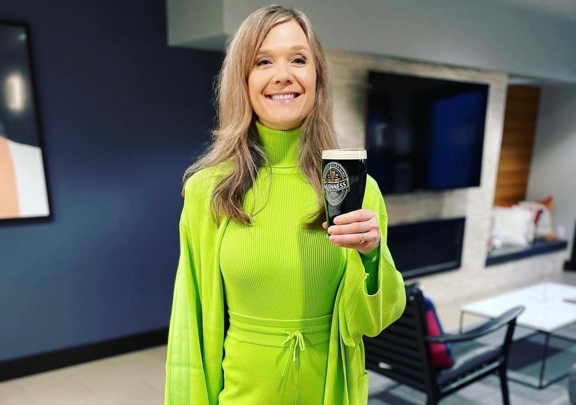 Paralelamente siguió vinculada al género fantástico, retomando su papel de Mindy Sterngood en "Temblores 3: Regreso a Perfección", estrenada en 2001.